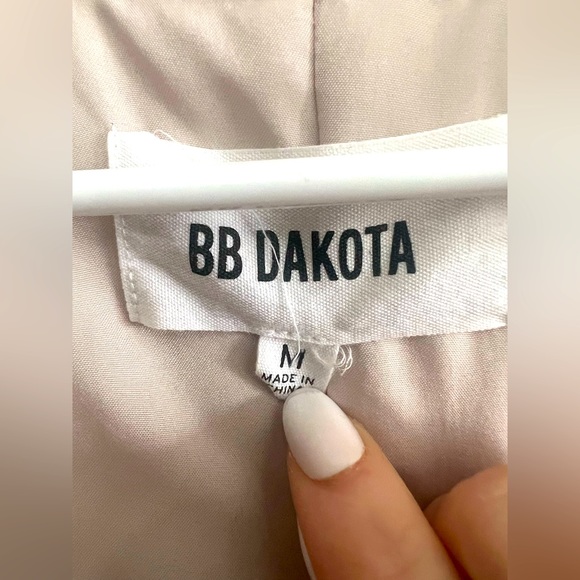 BB Dakota Cropped Jacket - Size Small - Picture 2 of 5